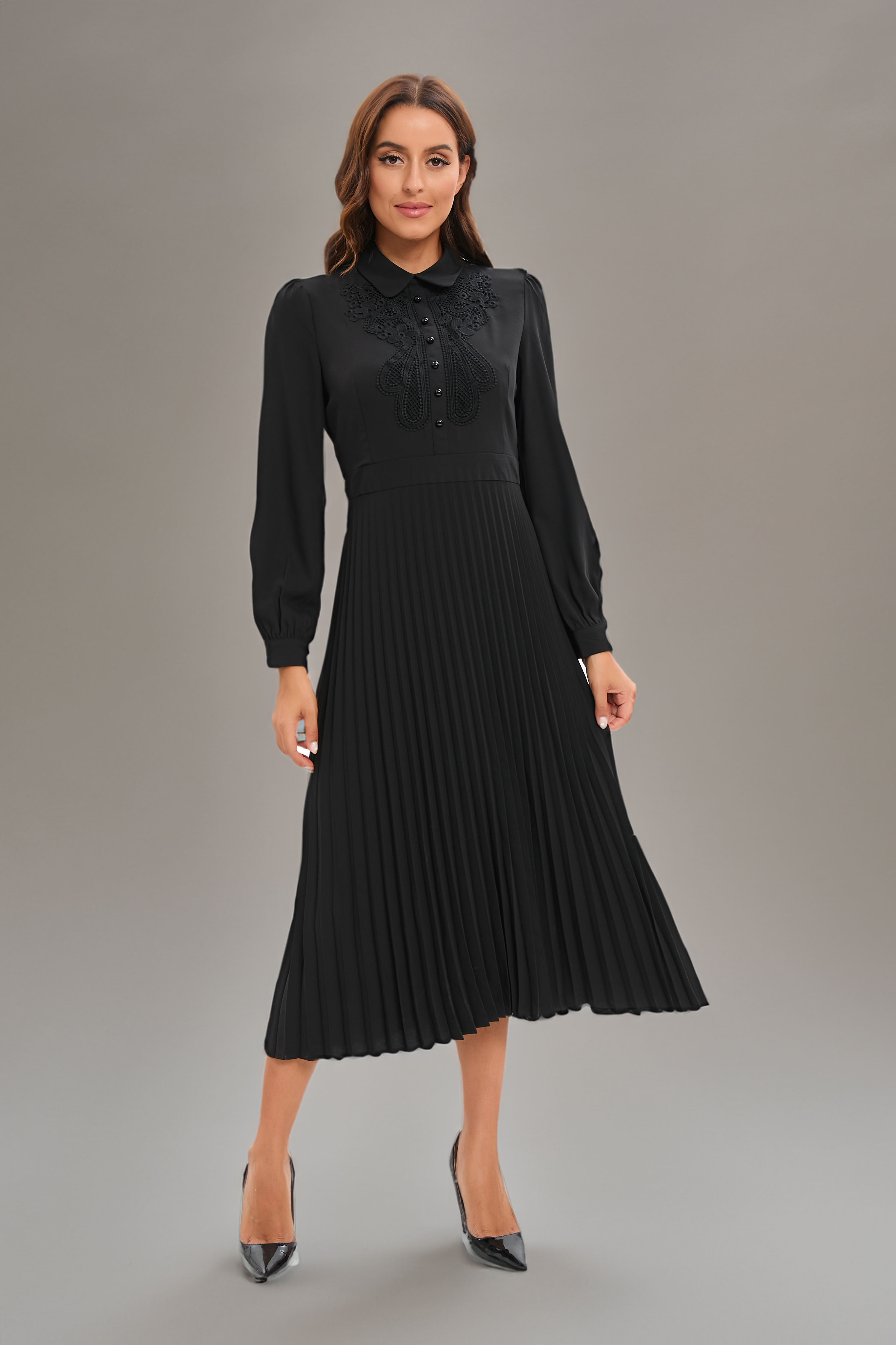 Lace Luminance Midi Dress