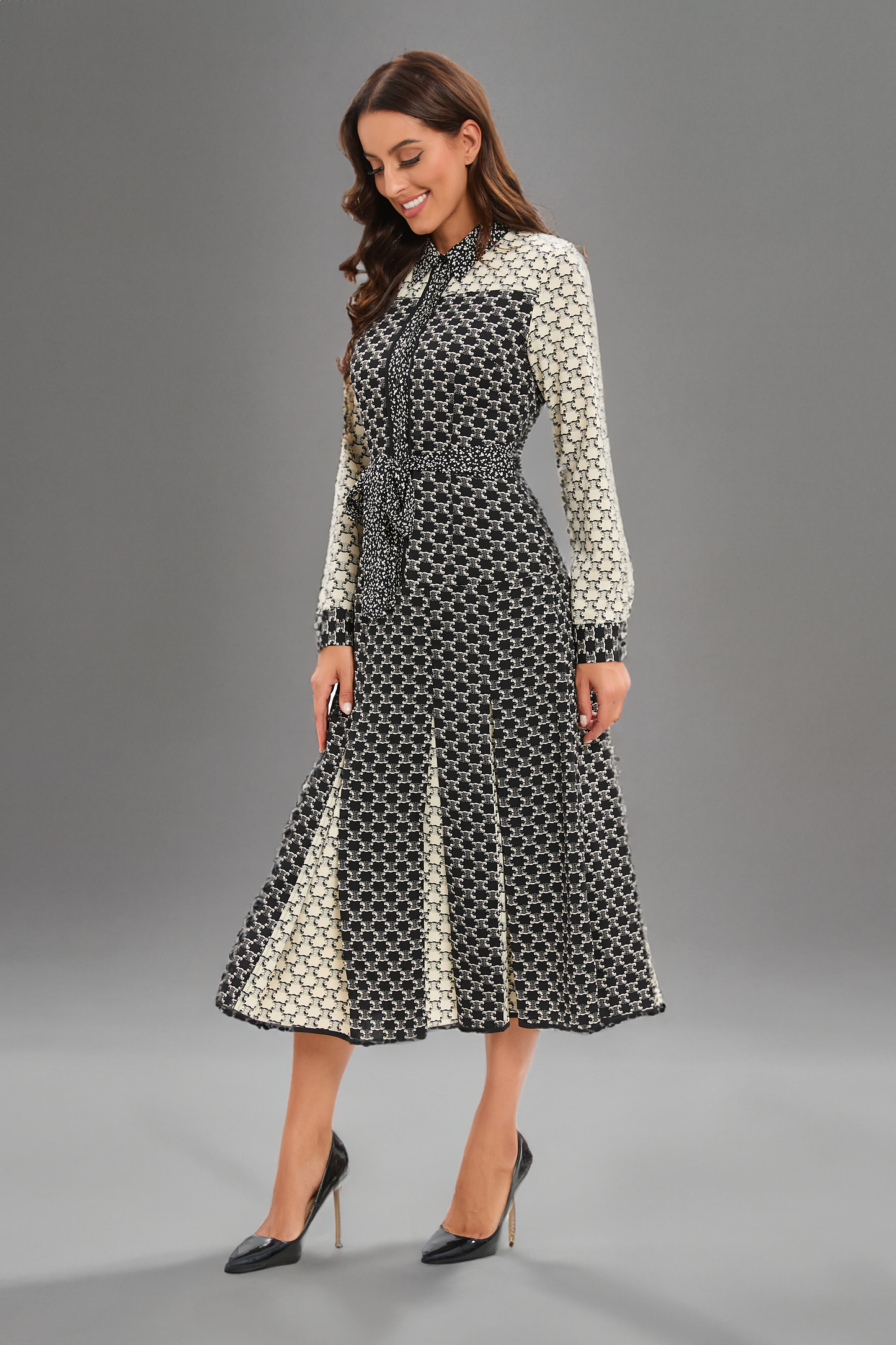 Sahara Elegance Midi Dress