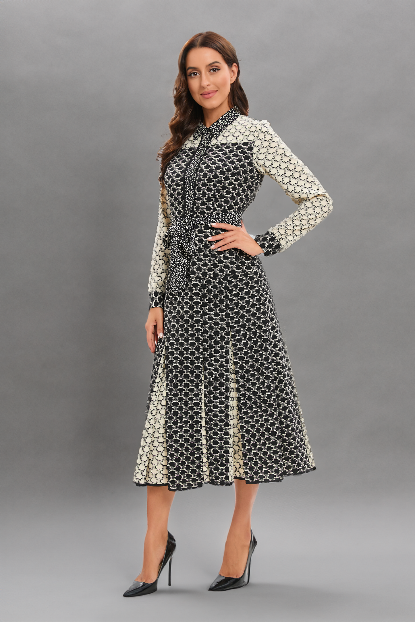 Sahara Elegance Midi Dress