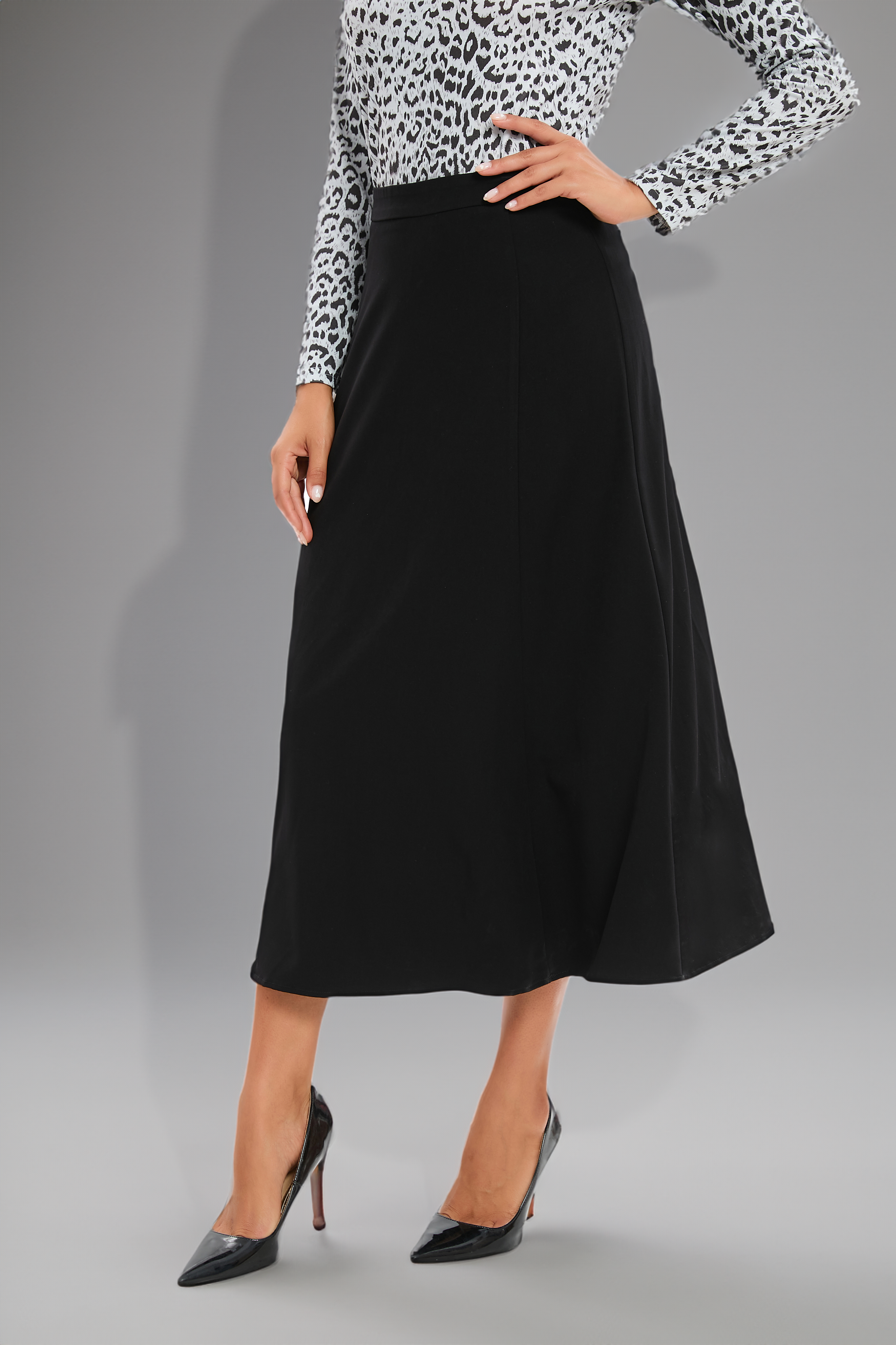 Midnight Midi Skirt - MissFinchNYC