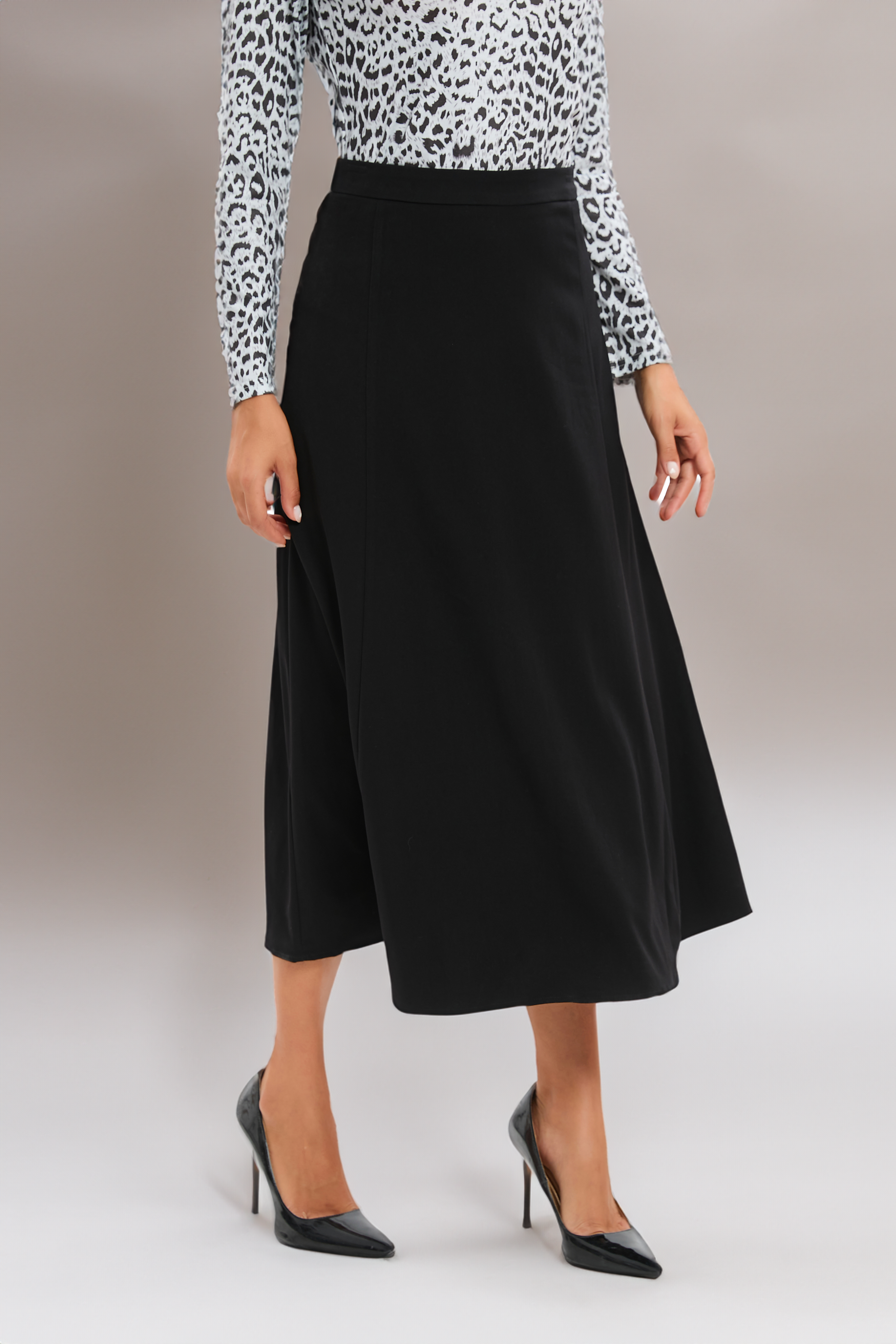 Midnight Midi Skirt - MissFinchNYC