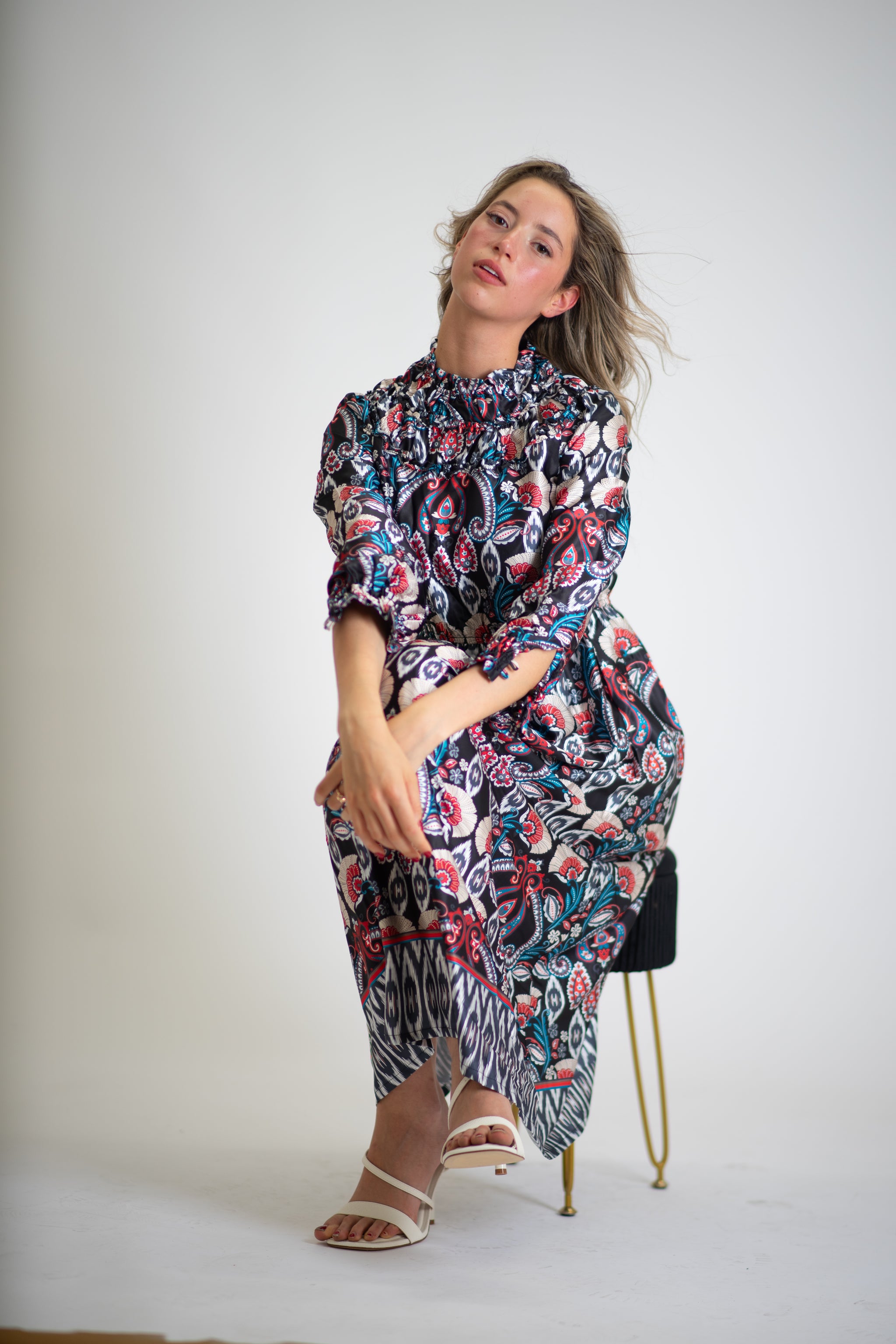 Regal Paisley Print Midi Dress M