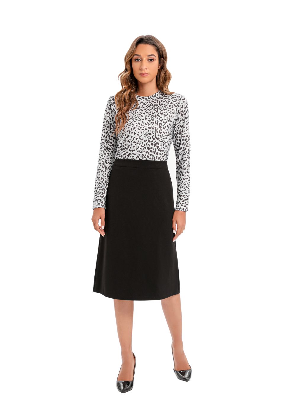 Monochrome Long Sleeve Modest T Shirt - MissFinchNYC