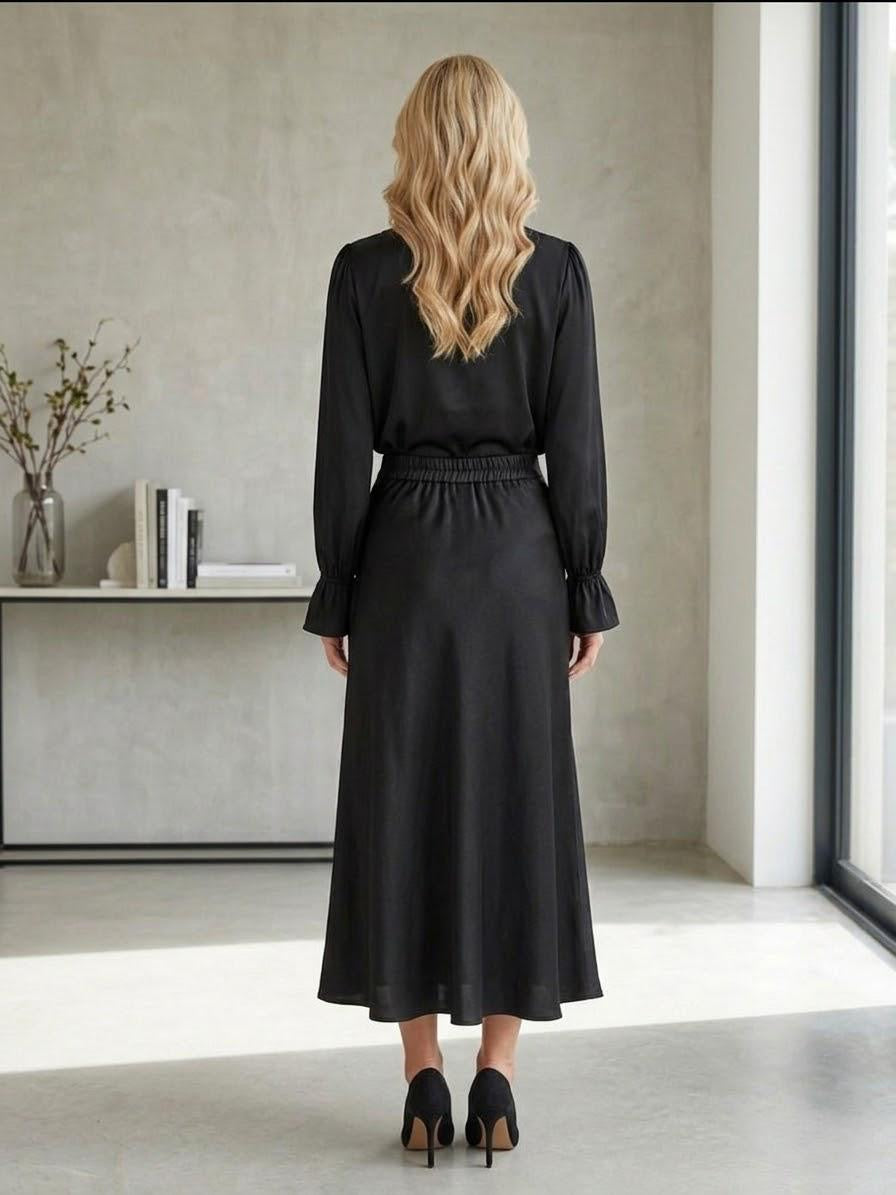 Elegant Black 2-Piece Satin Midi Set with Elastic Waist | Made in Italy