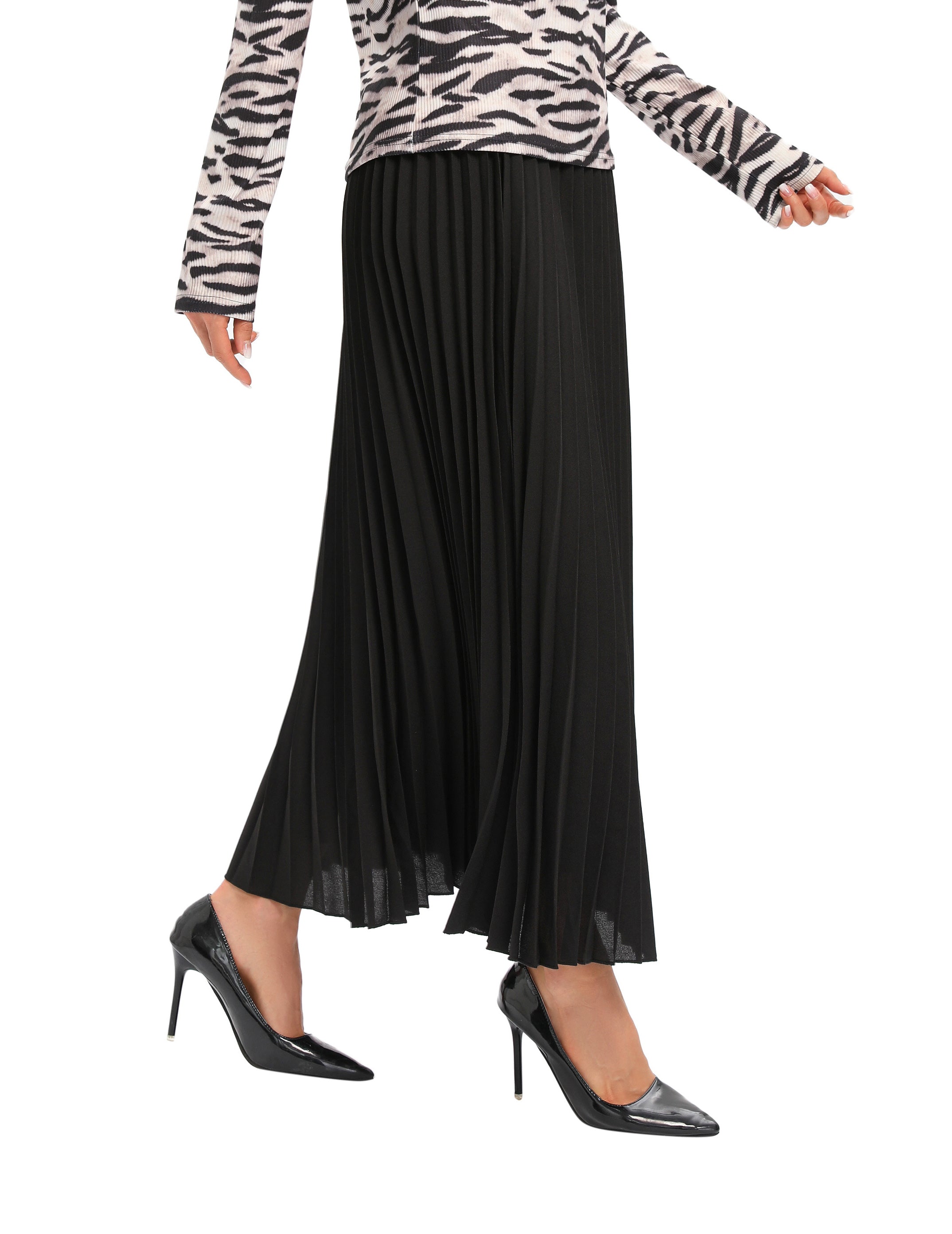 Striped pleated maxi skirt in black - Costarellos | Mytheresa