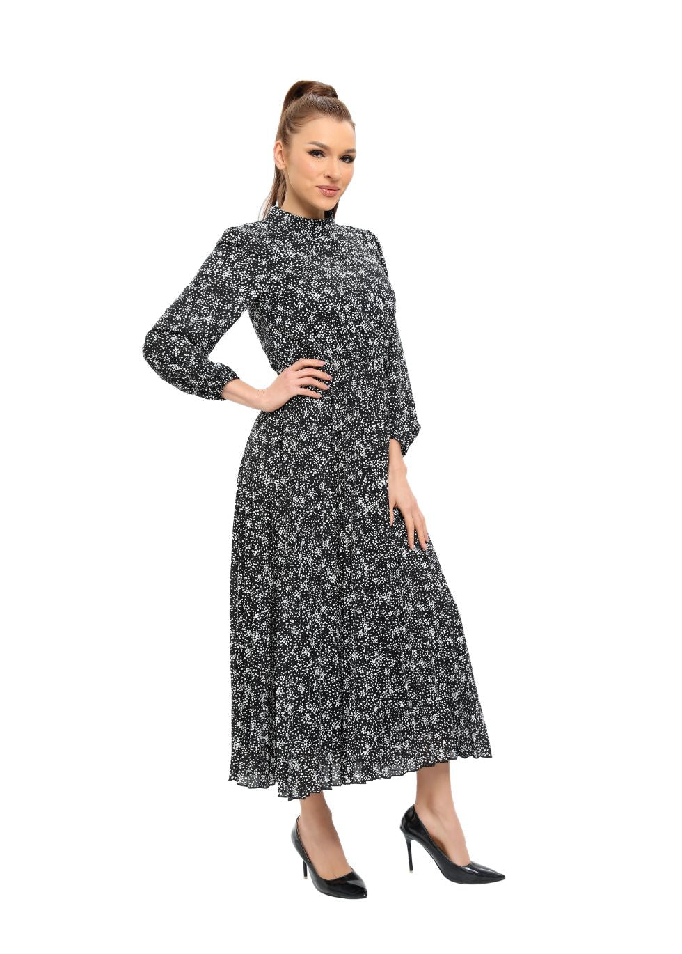 Elegant Floral Print Long Sleeve Midi Dress with Modest Cut - MissFinchNYC