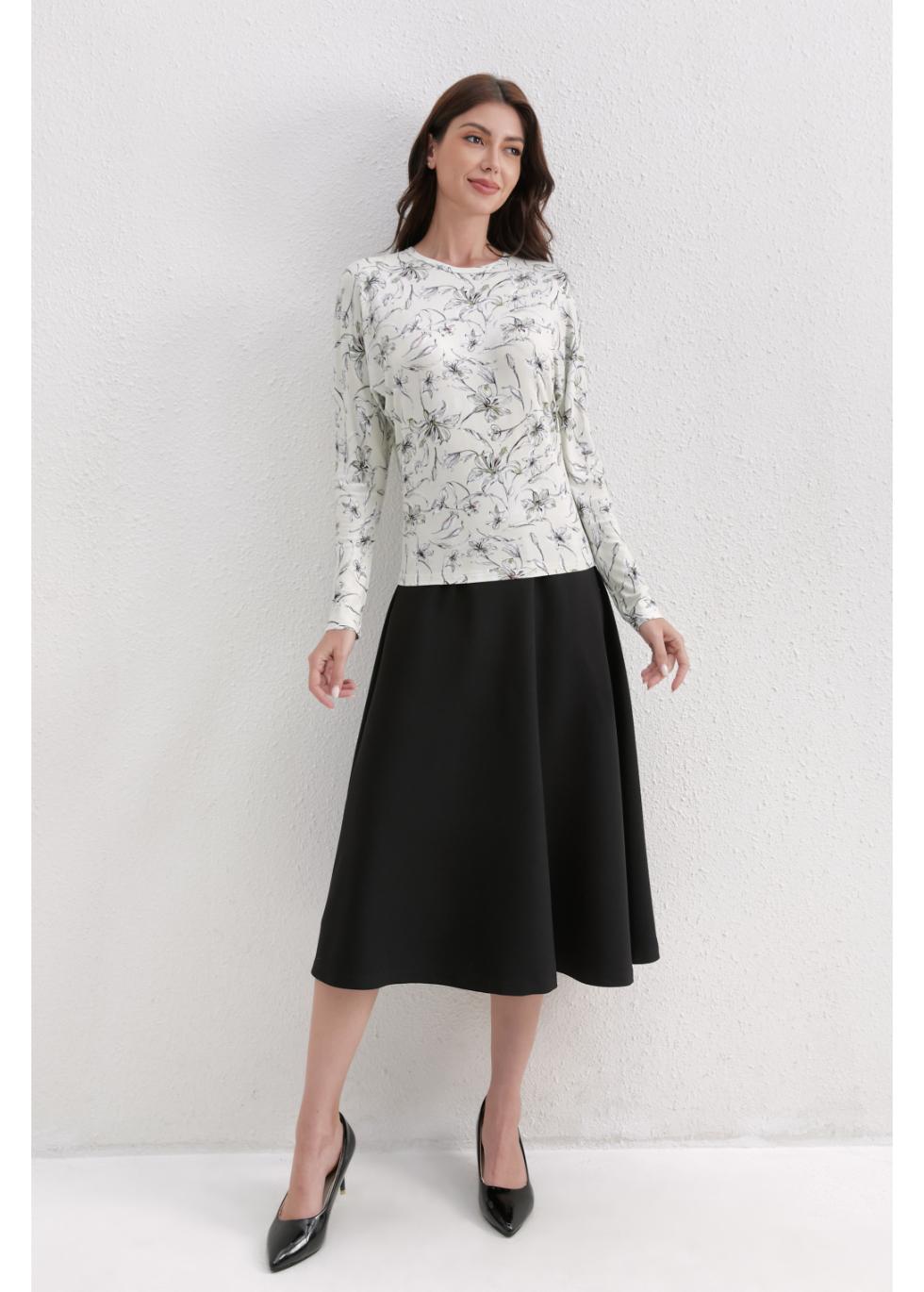 Monochrome Lily Top - MissFinchNYC
