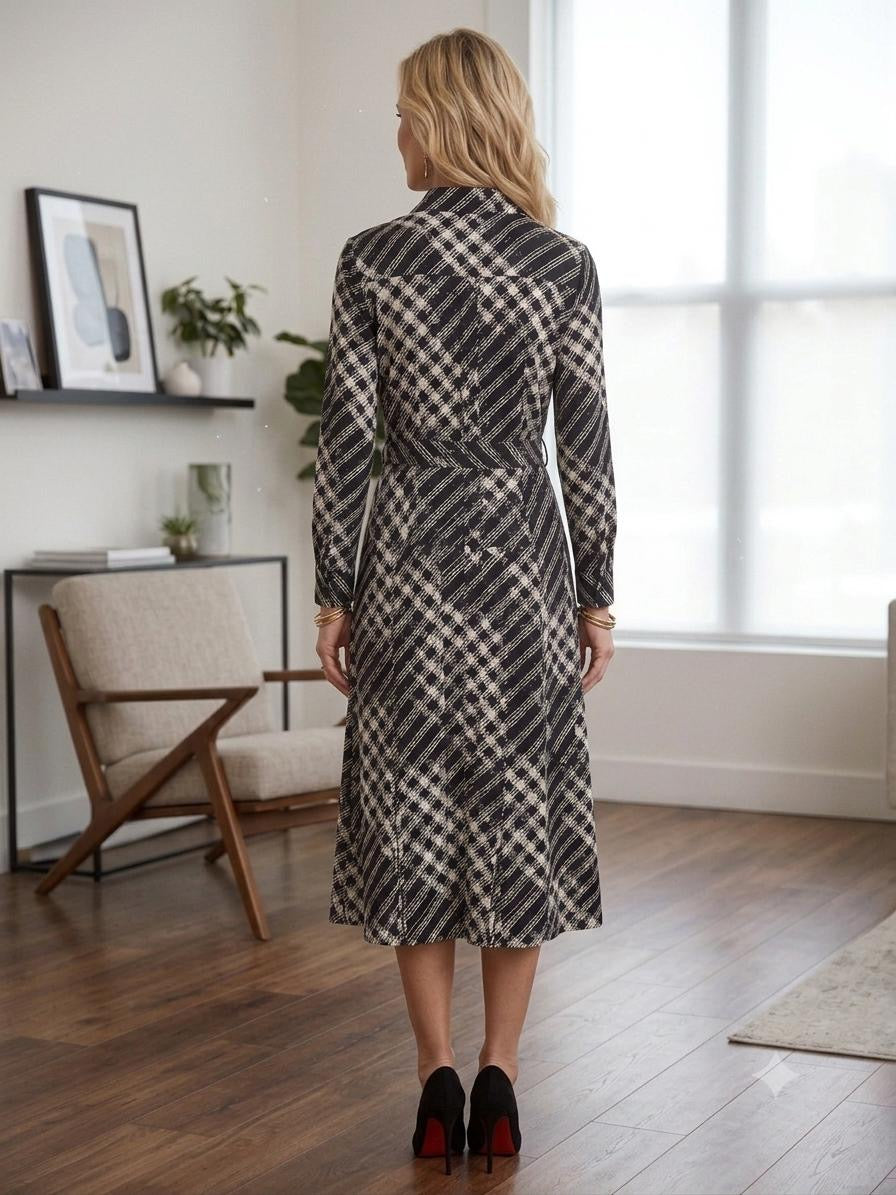 Modest Black & White Geometric Long Sleeve Midi Dress