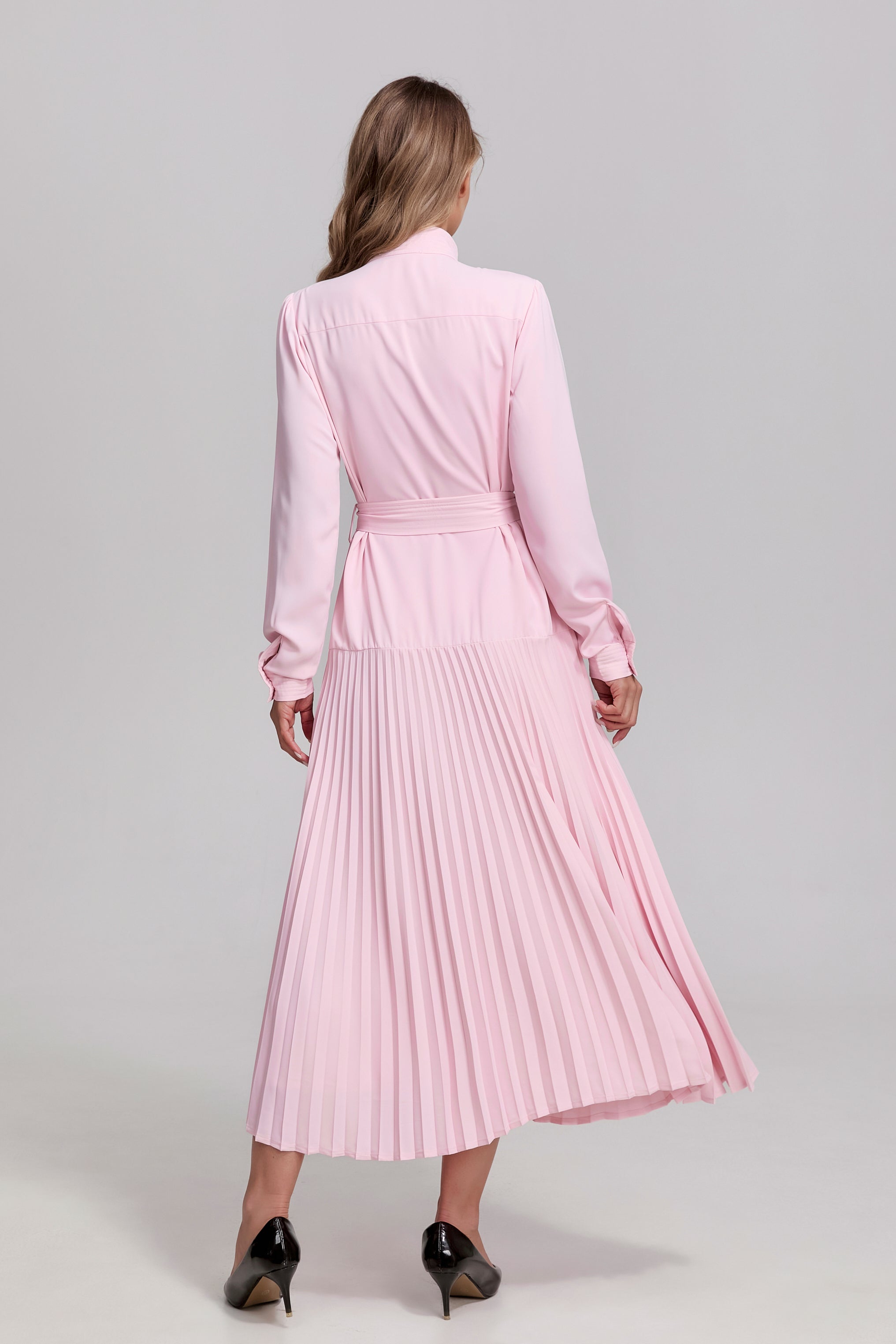 Blush Pleated Grace Midi Dress - MissFinchNYC