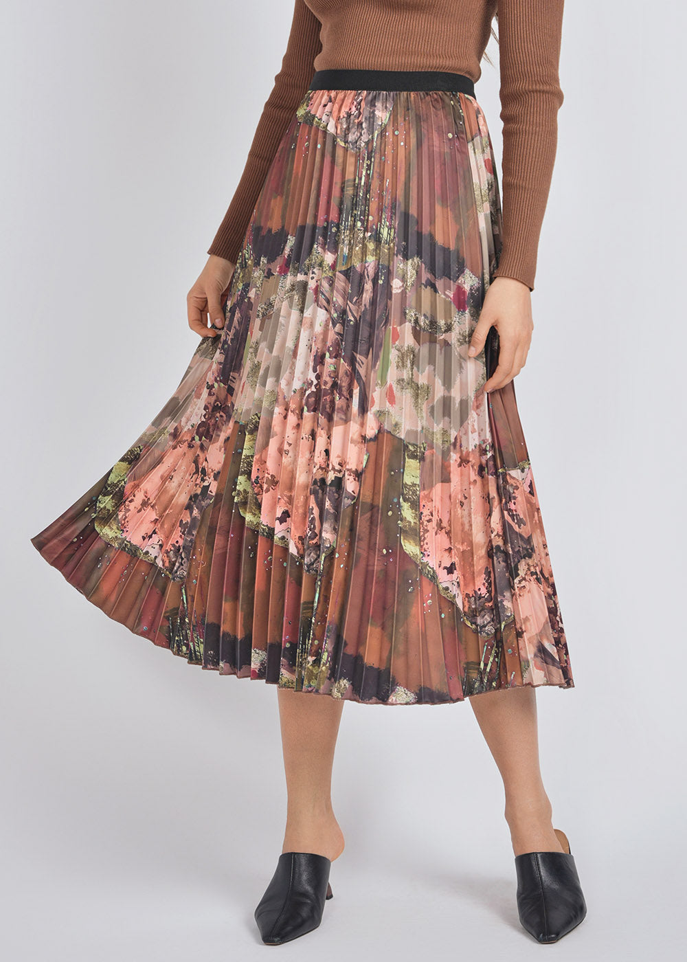 Abstract Brown Pleated Midi Skirt