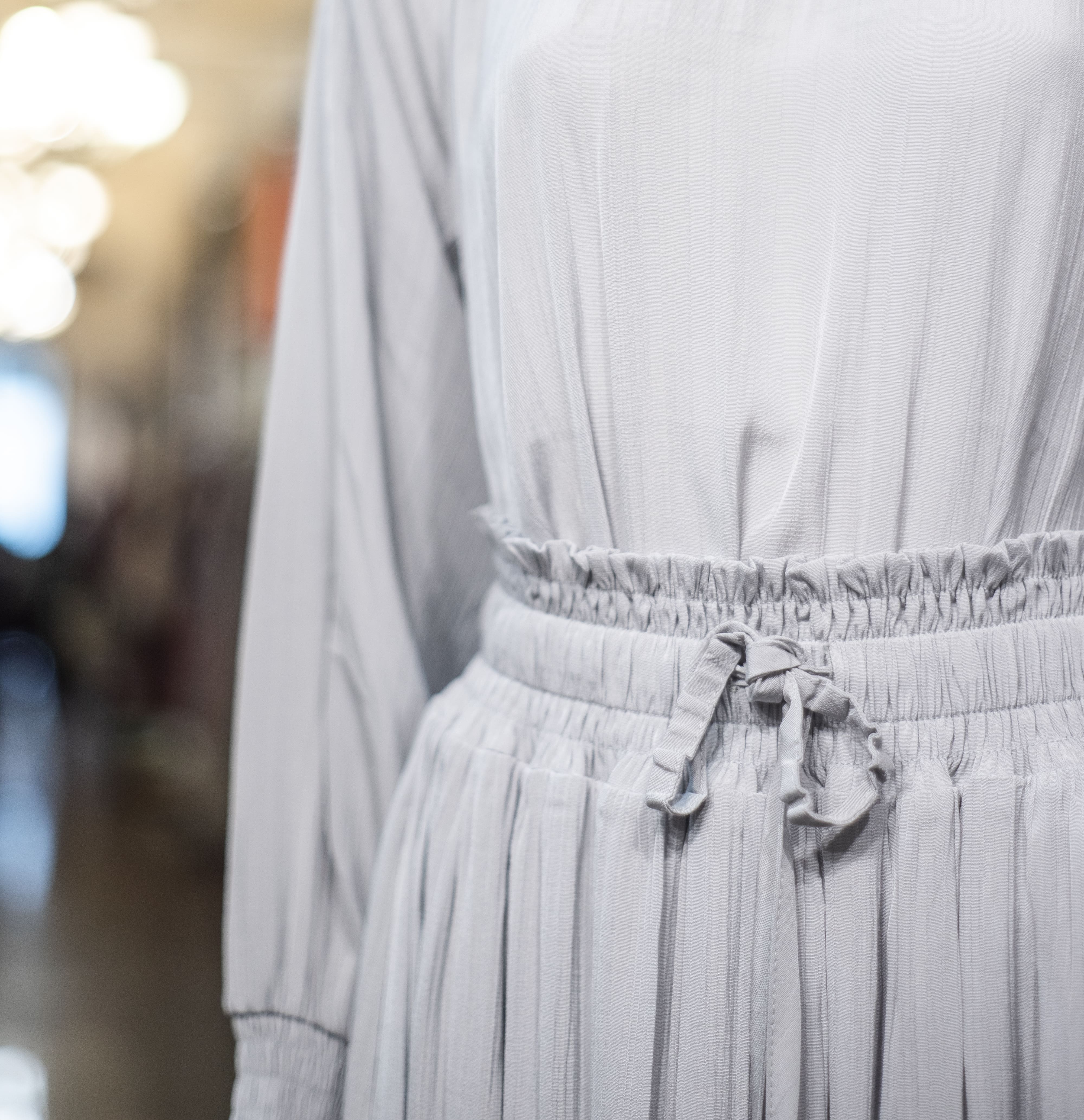 Essential Light Gray Two-Piece Elastic Waist Midi Set