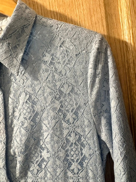 Miss Finch NYC Fully Lined Floral Lace Button-Down Midi Shirt Dress in Light Blue